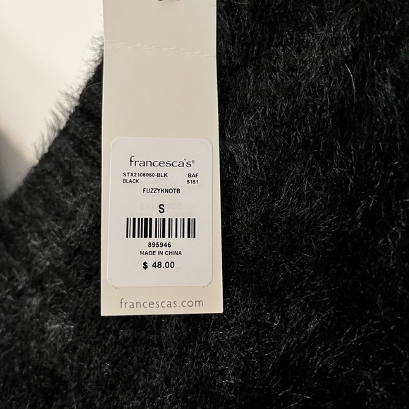 BRAND NEW* fuzzy knot sweater - Picture 2 of 6